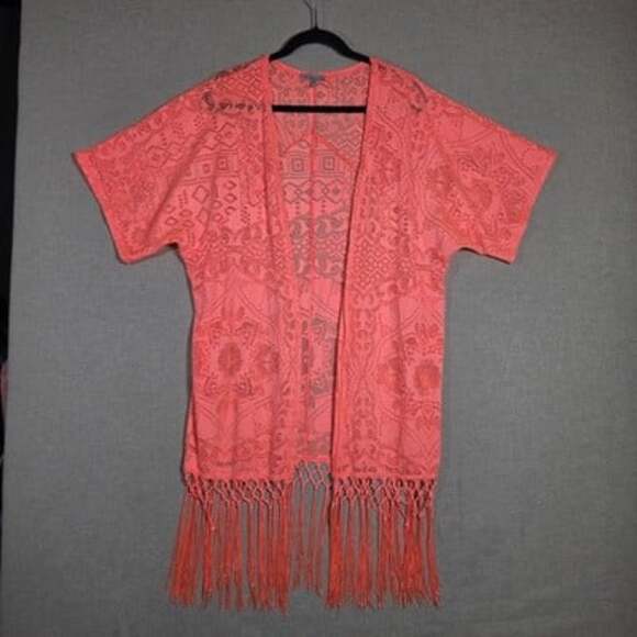 Charlotte Russe Tops - Charlotte Russe Open Front Fringed Crochet Lace Kimono Cardigan Cover Up Sz XS